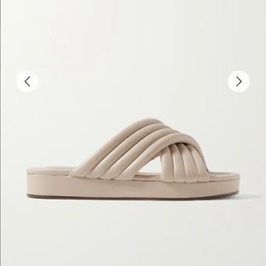 Porte & Paire's chunky sandals. Beige or Cream
